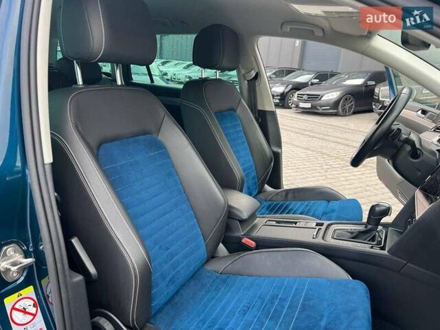 Синій Фольксваген Пассат, об'ємом двигуна 2 л та пробігом 193 тис. км за 26390 $, фото 36 на Automoto.ua