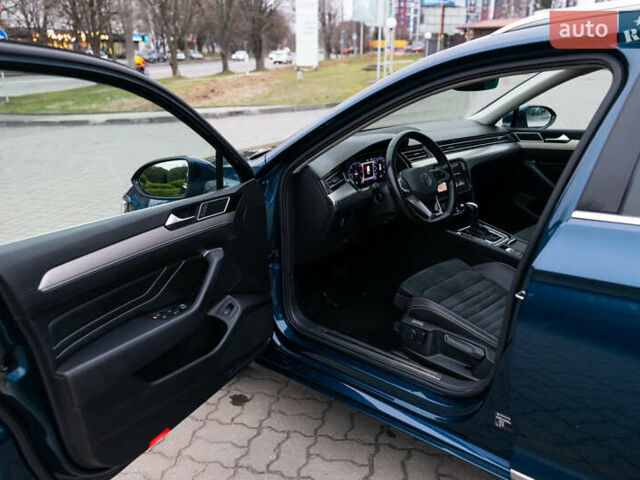 Синий Фольксваген Пассат, объемом двигателя 2 л и пробегом 213 тыс. км за 25300 $, фото 20 на Automoto.ua