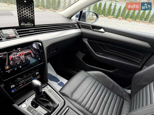 Синий Фольксваген Пассат, объемом двигателя 2 л и пробегом 192 тыс. км за 25500 $, фото 27 на Automoto.ua