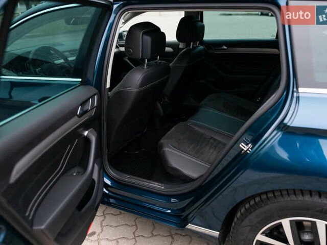 Синий Фольксваген Пассат, объемом двигателя 2 л и пробегом 213 тыс. км за 25300 $, фото 79 на Automoto.ua