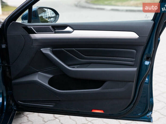 Синий Фольксваген Пассат, объемом двигателя 2 л и пробегом 213 тыс. км за 25300 $, фото 69 на Automoto.ua