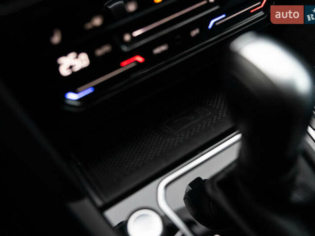 Синий Фольксваген Пассат, объемом двигателя 2 л и пробегом 213 тыс. км за 25300 $, фото 59 на Automoto.ua