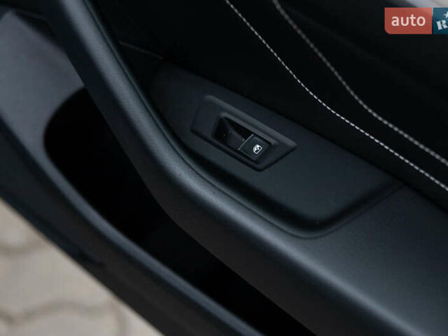 Синий Фольксваген Пассат, объемом двигателя 2 л и пробегом 213 тыс. км за 25300 $, фото 71 на Automoto.ua