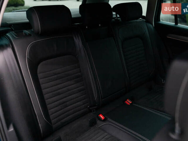 Синий Фольксваген Пассат, объемом двигателя 2 л и пробегом 213 тыс. км за 25300 $, фото 75 на Automoto.ua