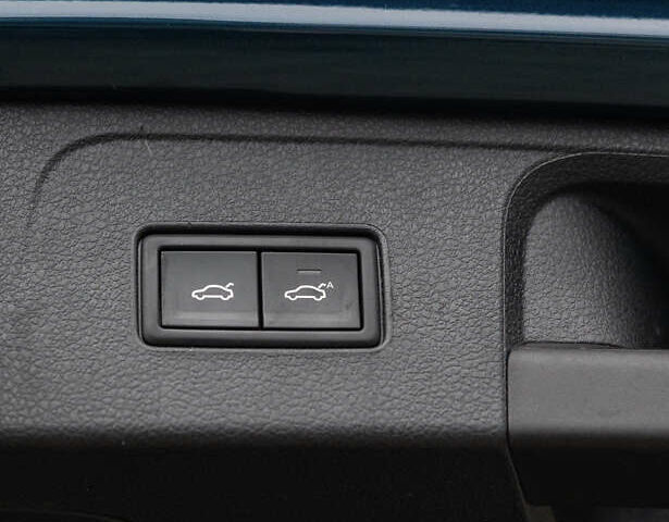 Синий Фольксваген Пассат, объемом двигателя 2 л и пробегом 213 тыс. км за 25300 $, фото 93 на Automoto.ua