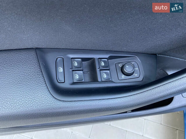 Синий Фольксваген Пассат, объемом двигателя 2 л и пробегом 244 тыс. км за 20193 $, фото 31 на Automoto.ua