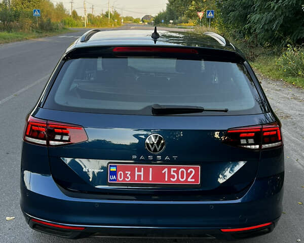 Синий Фольксваген Пассат, объемом двигателя 2 л и пробегом 193 тыс. км за 20800 $, фото 4 на Automoto.ua