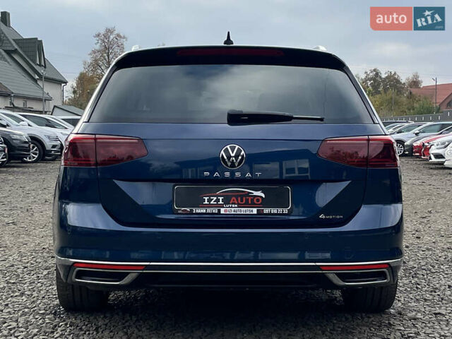 Синий Фольксваген Пассат, объемом двигателя 2 л и пробегом 154 тыс. км за 28439 $, фото 6 на Automoto.ua