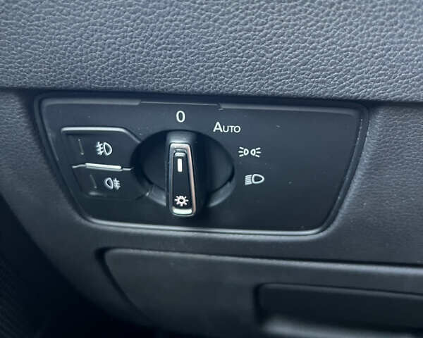 Синий Фольксваген Пассат, объемом двигателя 2 л и пробегом 193 тыс. км за 20800 $, фото 18 на Automoto.ua