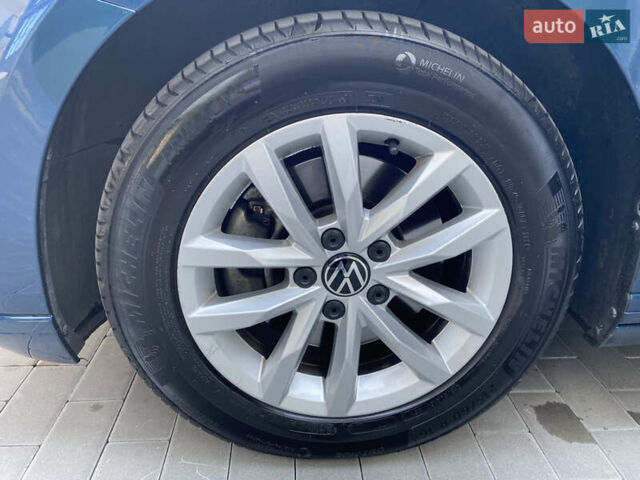 Синий Фольксваген Пассат, объемом двигателя 2 л и пробегом 244 тыс. км за 20193 $, фото 28 на Automoto.ua