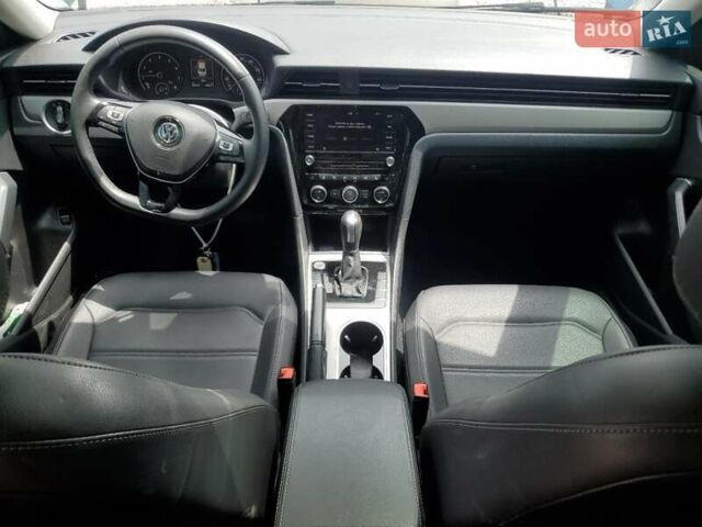 Синий Фольксваген Пассат, объемом двигателя 1.98 л и пробегом 90 тыс. км за 4500 $, фото 7 на Automoto.ua