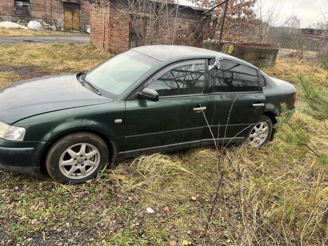 Зелений Фольксваген Пассат, об'ємом двигуна 0 л та пробігом 3 тис. км за 2500 $, фото 1 на Automoto.ua