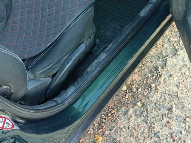 Зеленый Фольксваген Пассат, объемом двигателя 1.9 л и пробегом 1000 тыс. км за 4000 $, фото 7 на Automoto.ua