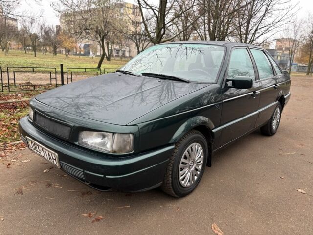 Зеленый Фольксваген Пассат, объемом двигателя 1.8 л и пробегом 298 тыс. км за 1850 $, фото 8 на Automoto.ua