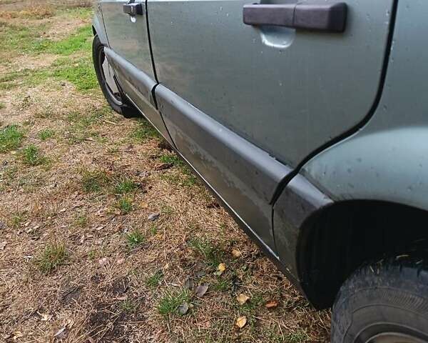 Зеленый Фольксваген Пассат, объемом двигателя 1.8 л и пробегом 100 тыс. км за 2300 $, фото 7 на Automoto.ua