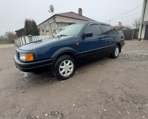 Зелений Фольксваген Пассат, об'ємом двигуна 1.8 л та пробігом 280 тис. км за 1550 $, фото 6 на Automoto.ua