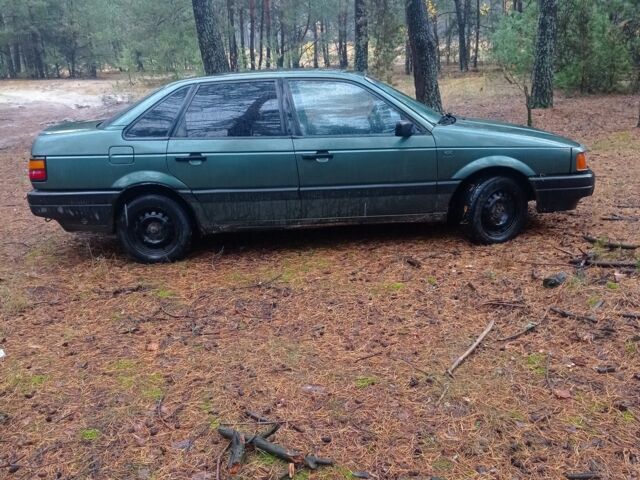 Зелений Фольксваген Пассат, об'ємом двигуна 1.8 л та пробігом 467 тис. км за 1650 $, фото 8 на Automoto.ua