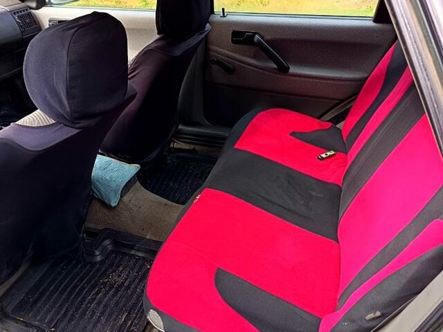 Зеленый Фольксваген Пассат, объемом двигателя 1.8 л и пробегом 100 тыс. км за 2300 $, фото 5 на Automoto.ua