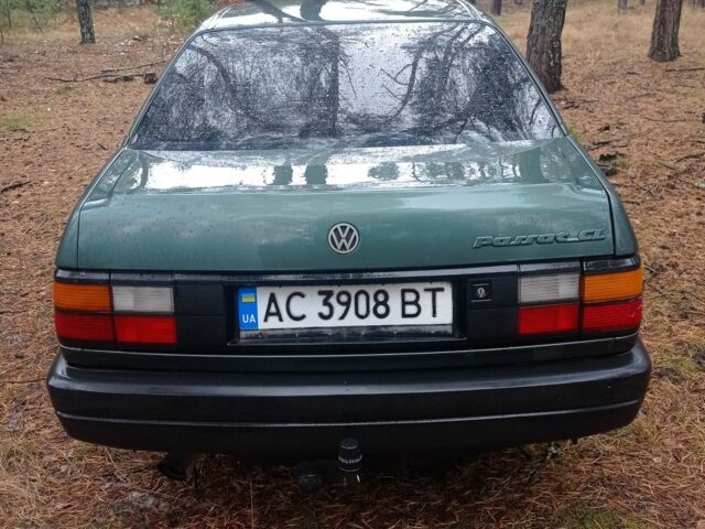 Зелений Фольксваген Пассат, об'ємом двигуна 1.8 л та пробігом 467 тис. км за 1650 $, фото 9 на Automoto.ua