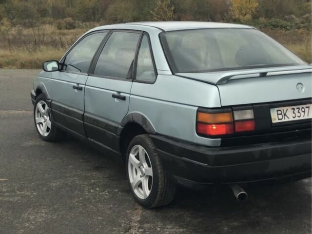 Зеленый Фольксваген Пассат, объемом двигателя 0 л и пробегом 300 тыс. км за 1400 $, фото 4 на Automoto.ua