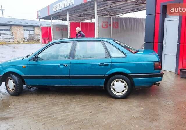 Зеленый Фольксваген Пассат, объемом двигателя 1.8 л и пробегом 250 тыс. км за 850 $, фото 4 на Automoto.ua