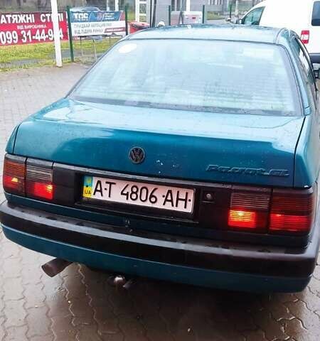 Зеленый Фольксваген Пассат, объемом двигателя 1.8 л и пробегом 250 тыс. км за 850 $, фото 9 на Automoto.ua