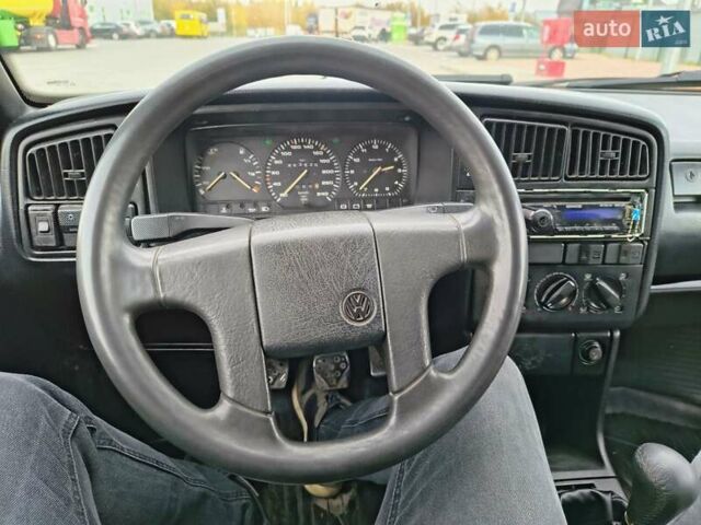 Зеленый Фольксваген Пассат, объемом двигателя 1.8 л и пробегом 250 тыс. км за 1999 $, фото 4 на Automoto.ua