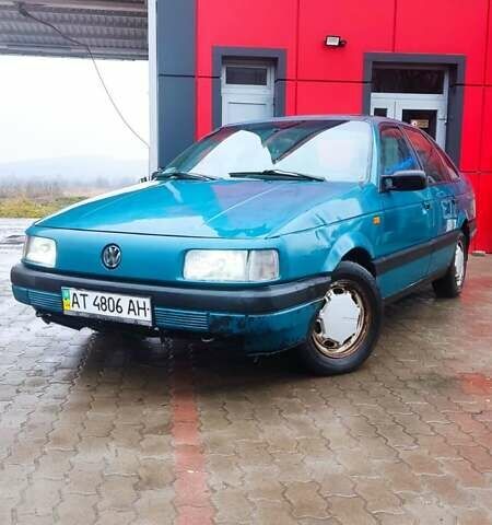 Зеленый Фольксваген Пассат, объемом двигателя 1.8 л и пробегом 250 тыс. км за 850 $, фото 2 на Automoto.ua