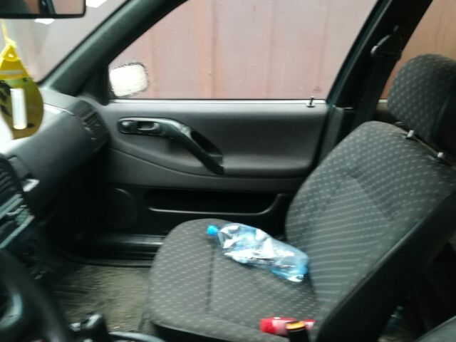 Зеленый Фольксваген Пассат, объемом двигателя 0 л и пробегом 432 тыс. км за 1186 $, фото 2 на Automoto.ua