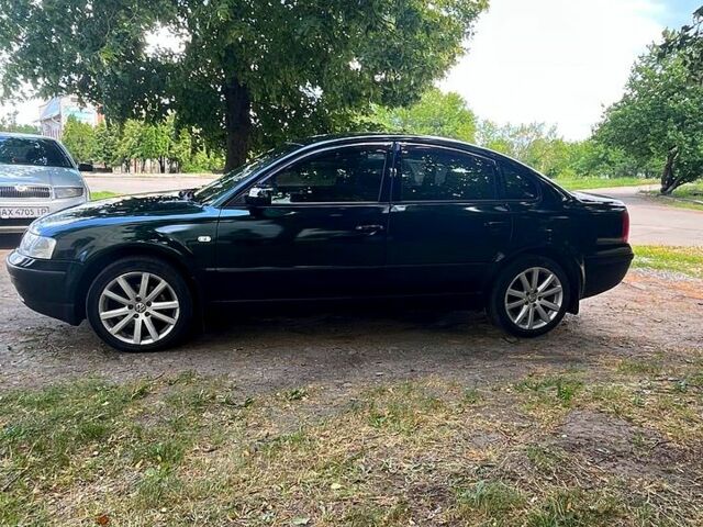 Зеленый Фольксваген Пассат, объемом двигателя 1.8 л и пробегом 0 тыс. км за 3600 $, фото 3 на Automoto.ua