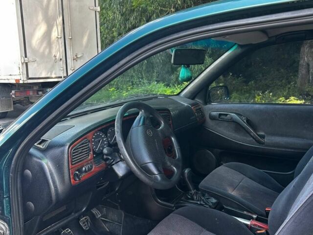 Зелений Фольксваген Пассат, об'ємом двигуна 2 л та пробігом 480 тис. км за 1400 $, фото 2 на Automoto.ua