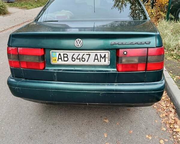 Зеленый Фольксваген Пассат, объемом двигателя 2 л и пробегом 380 тыс. км за 2400 $, фото 9 на Automoto.ua