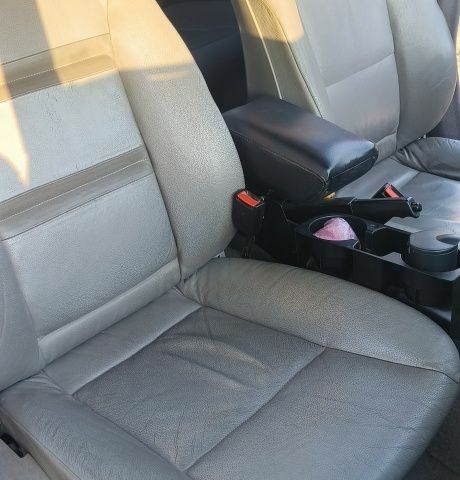 Зелений Фольксваген Пассат, об'ємом двигуна 1.8 л та пробігом 359 тис. км за 2499 $, фото 11 на Automoto.ua