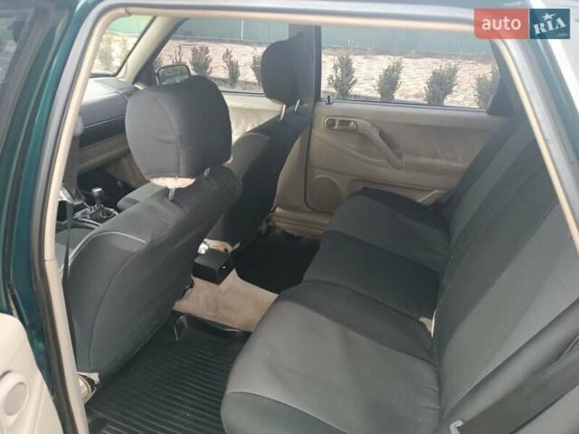 Зеленый Фольксваген Пассат, объемом двигателя 2.77 л и пробегом 410 тыс. км за 2750 $, фото 13 на Automoto.ua