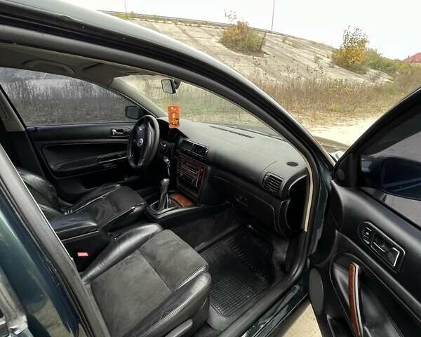Фольксваген Пассат 1996 у Києві на Automoto.ua Зелений Фольксваген Пассат, об'ємом двигуна 1.78 л та пробігом 328 тис. км за 3500 $, фото 19 на Automoto.ua