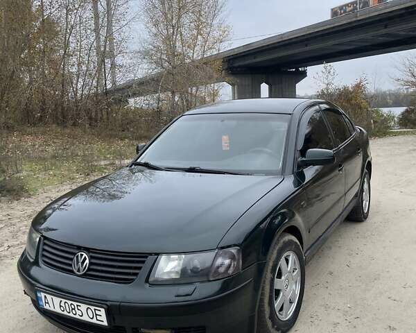 Фольксваген Пассат 1996 у Києві на Automoto.ua Зелений Фольксваген Пассат, об'ємом двигуна 1.78 л та пробігом 328 тис. км за 3500 $, фото 15 на Automoto.ua