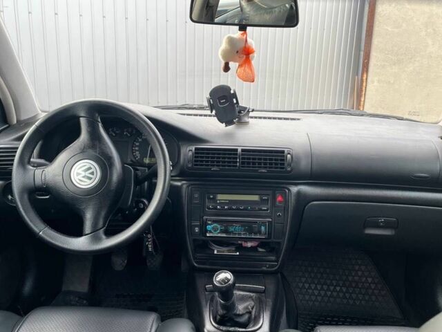 Зеленый Фольксваген Пассат, объемом двигателя 1.8 л и пробегом 296 тыс. км за 4200 $, фото 6 на Automoto.ua