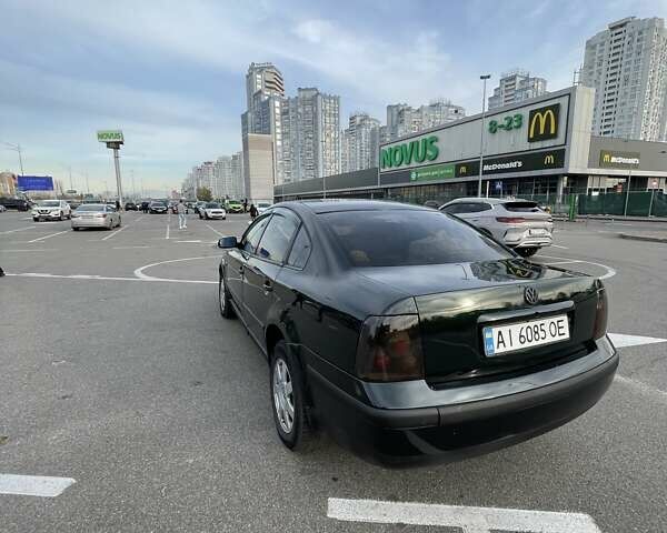 Зеленый Фольксваген Пассат, объемом двигателя 1.78 л и пробегом 328 тыс. км за 3250 $, фото 17 на Automoto.ua
