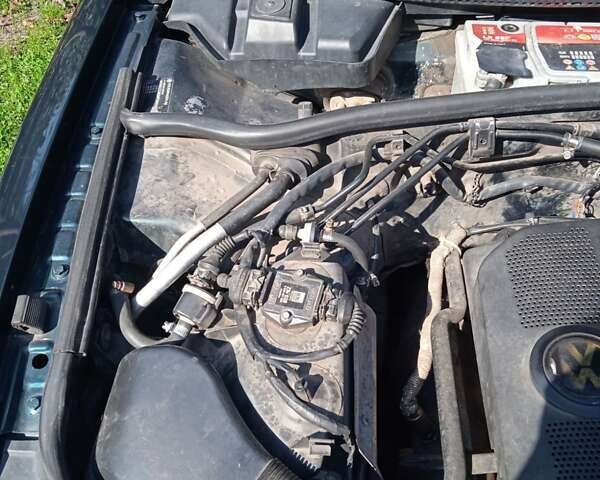 Зеленый Фольксваген Пассат, объемом двигателя 1.8 л и пробегом 260 тыс. км за 4500 $, фото 17 на Automoto.ua