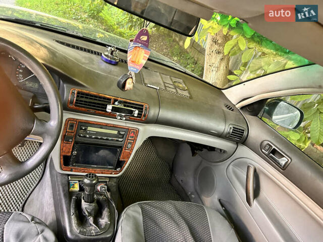 Зеленый Фольксваген Пассат, объемом двигателя 1.6 л и пробегом 386 тыс. км за 3000 $, фото 9 на Automoto.ua