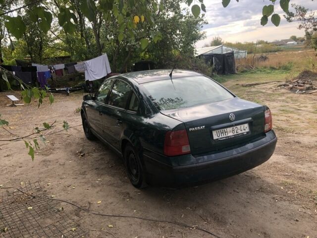 Зелений Фольксваген Пассат, об'ємом двигуна 0 л та пробігом 290 тис. км за 1437 $, фото 2 на Automoto.ua
