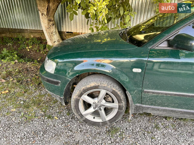 Зеленый Фольксваген Пассат, объемом двигателя 1.6 л и пробегом 386 тыс. км за 3000 $, фото 5 на Automoto.ua