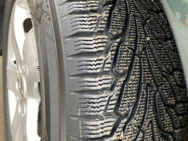 Зеленый Фольксваген Пассат, объемом двигателя 1.8 л и пробегом 320 тыс. км за 2800 $, фото 13 на Automoto.ua