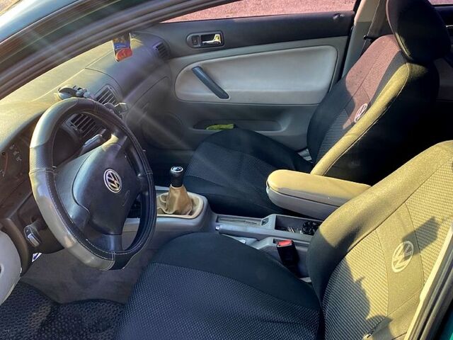 Зелений Фольксваген Пассат, об'ємом двигуна 1.6 л та пробігом 0 тис. км за 3499 $, фото 4 на Automoto.ua