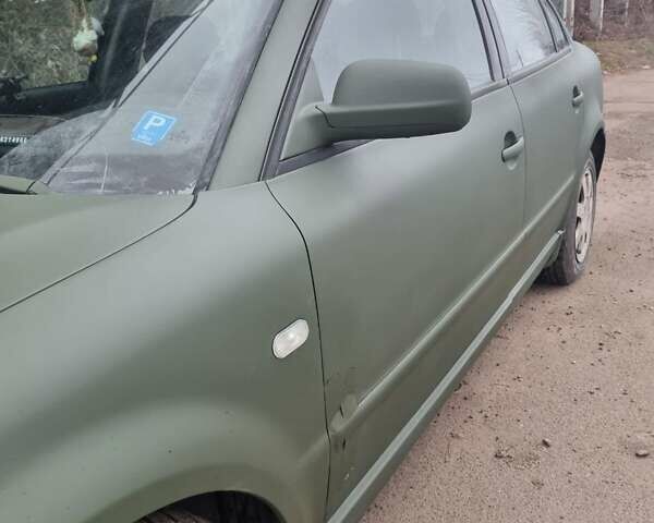 Зелений Фольксваген Пассат, об'ємом двигуна 1.8 л та пробігом 368 тис. км за 3200 $, фото 2 на Automoto.ua