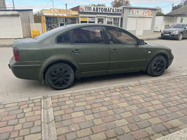 Зеленый Фольксваген Пассат, объемом двигателя 1.9 л и пробегом 320 тыс. км за 3000 $, фото 5 на Automoto.ua