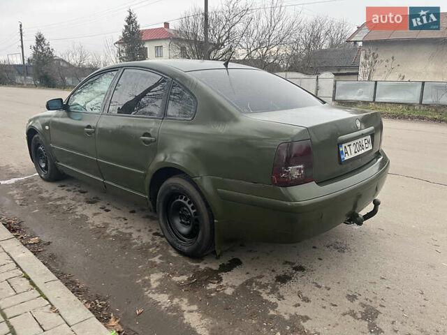 Зеленый Фольксваген Пассат, объемом двигателя 1.9 л и пробегом 323 тыс. км за 2700 $, фото 9 на Automoto.ua