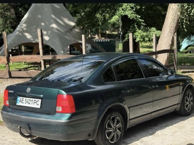 Фольксваген Пассат 1998 в Краматорске на Automoto.ua Зеленый Фольксваген Пассат, объемом двигателя 1.6 л и пробегом 415 тыс. км за 3400 $, фото 4 на Automoto.ua