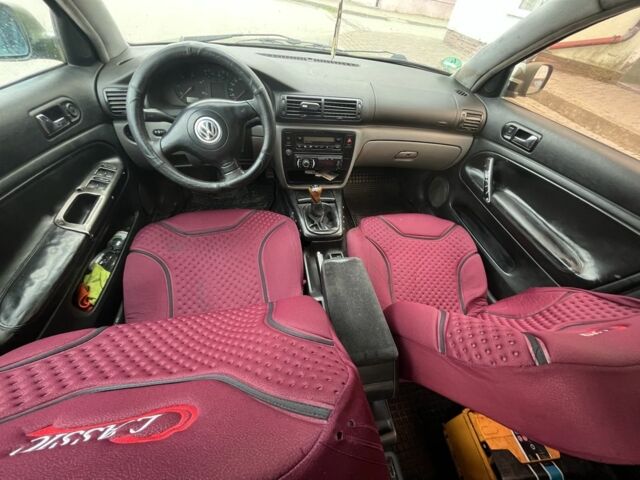 Зеленый Фольксваген Пассат, объемом двигателя 1.9 л и пробегом 320 тыс. км за 3000 $, фото 9 на Automoto.ua