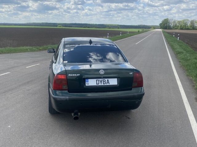 Зелений Фольксваген Пассат, об'ємом двигуна 1.8 л та пробігом 350 тис. км за 3999 $, фото 5 на Automoto.ua